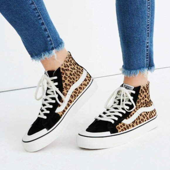 NWOT Vans Leopard Print High-Top Sneakers - Picture 1 of 7